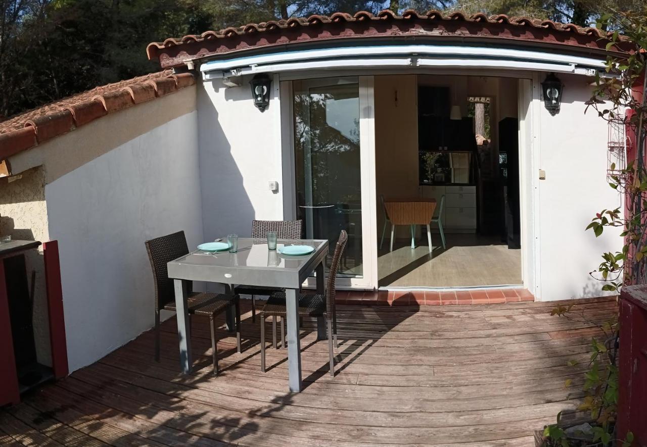 Petite Maison Au Calme - Piscine En Copropriete, Terrasse, Mer, Clim Валлоріс Екстер'єр фото